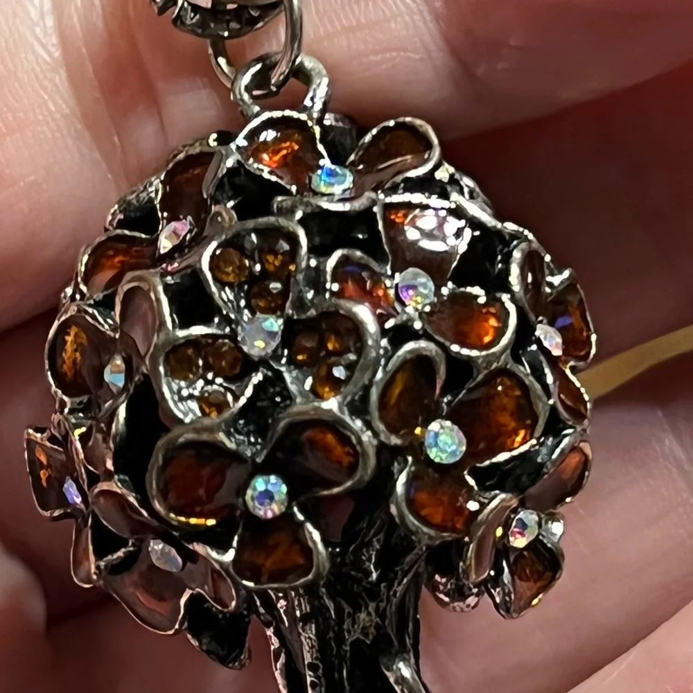 Vintage Statement Necklace - Picture 14 of 15
